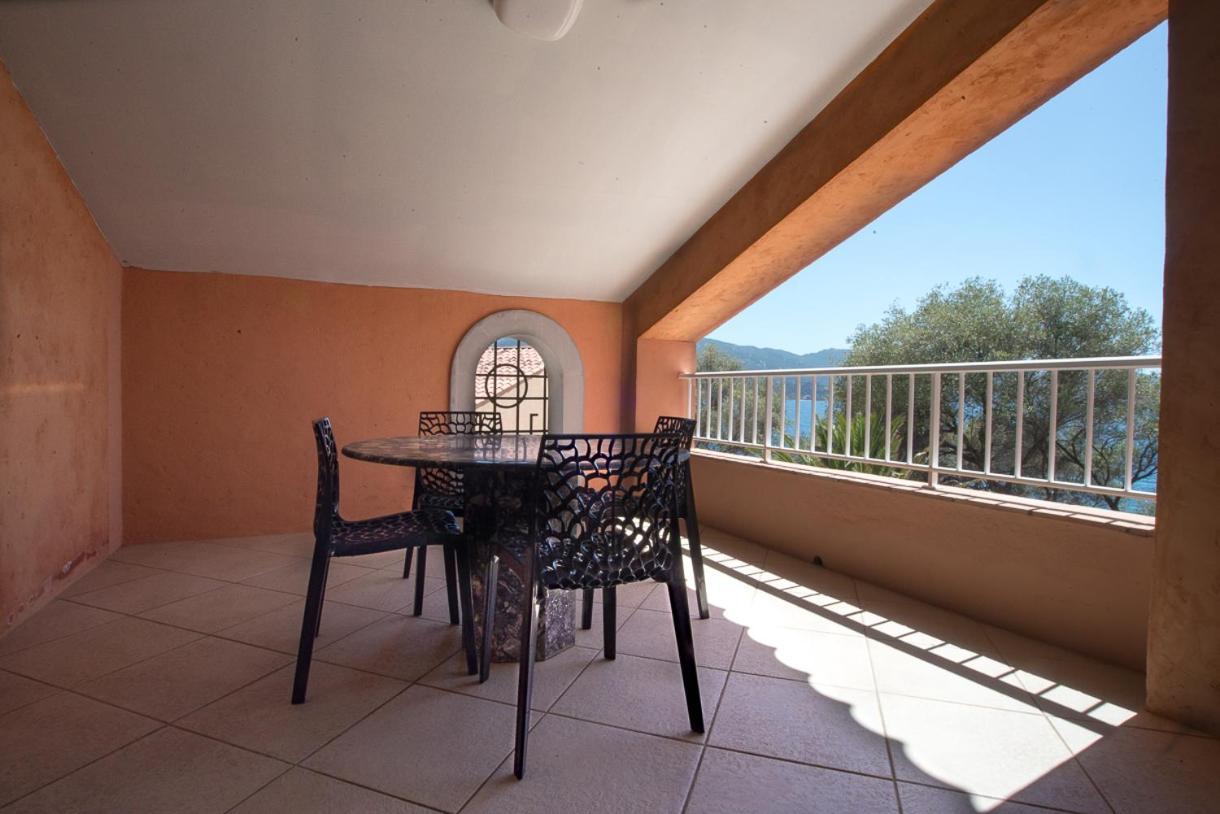 Residence Villa Nova Tiuccia Bagian luar foto
