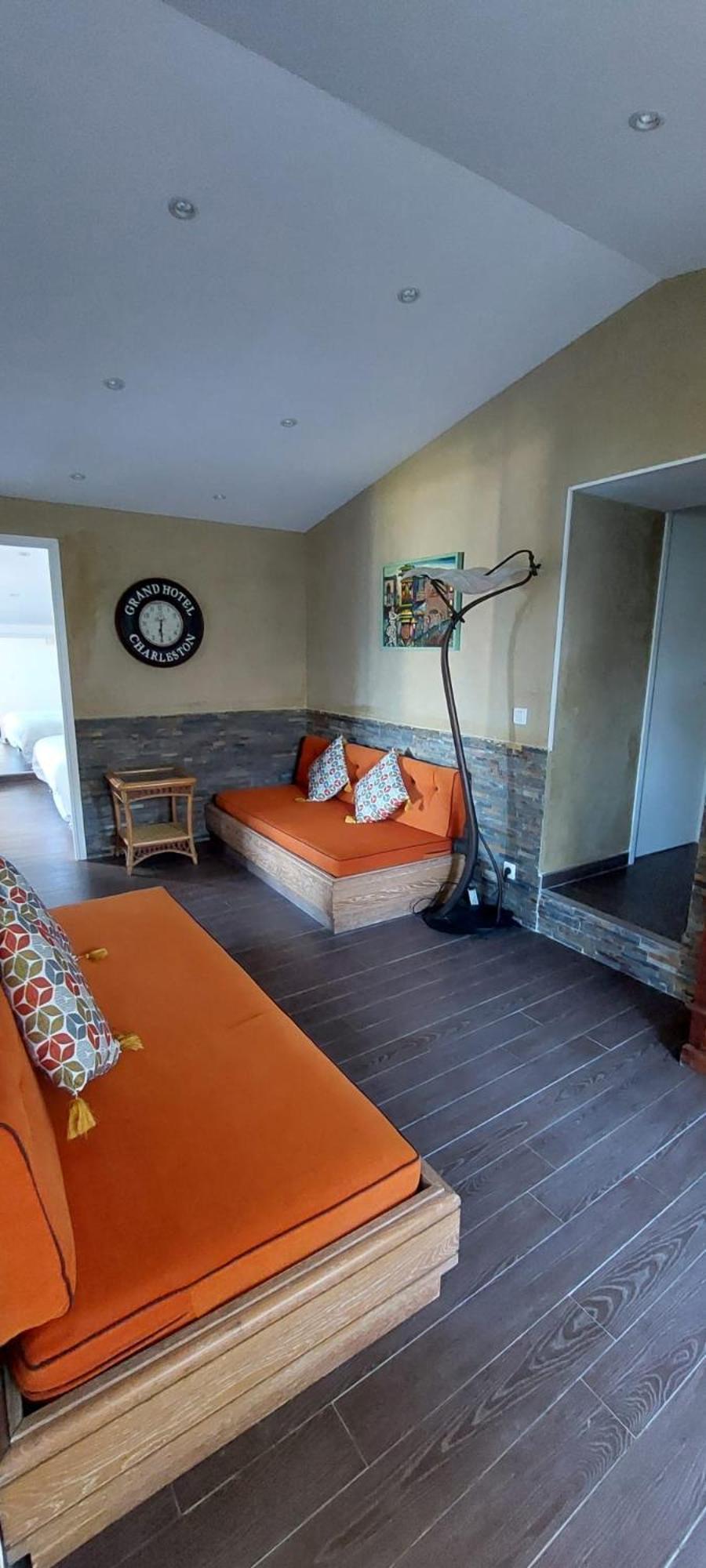 Residence Villa Nova Tiuccia Bagian luar foto
